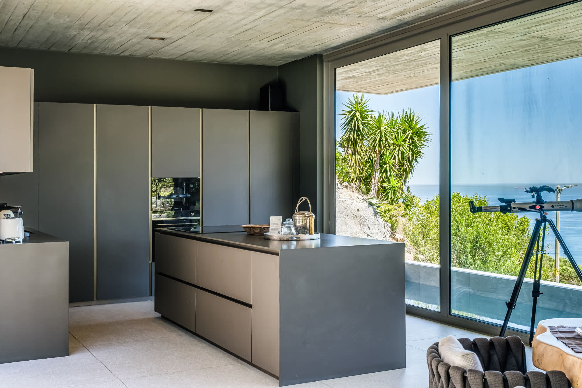 property_[object Object]_33