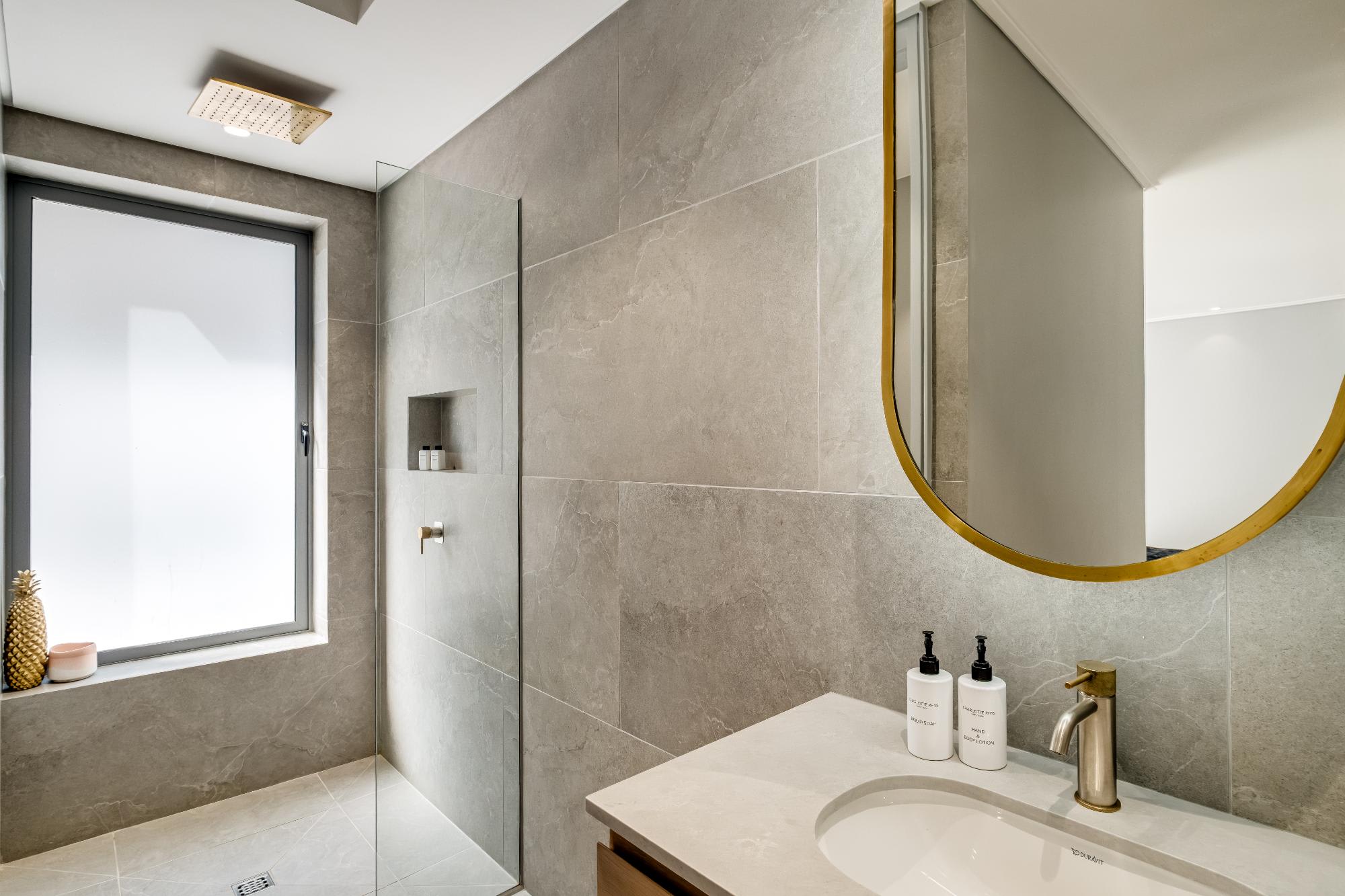 property_[object Object]_36