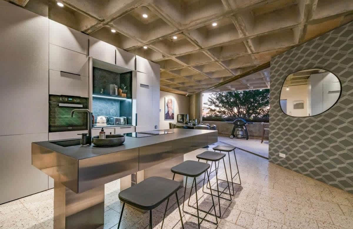 property_[object Object]_8