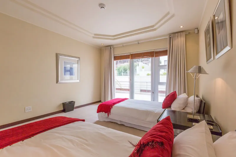 property_[object Object]_32