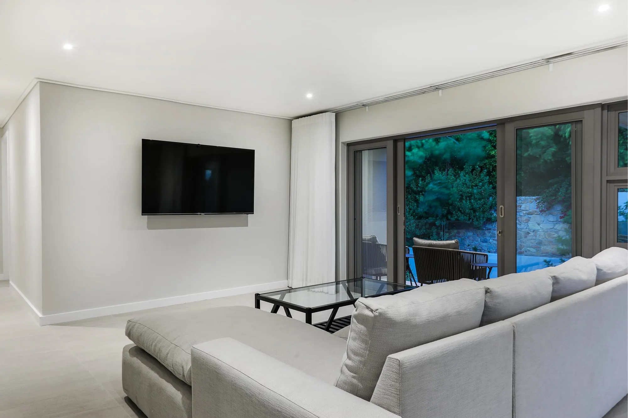 property_[object Object]_10