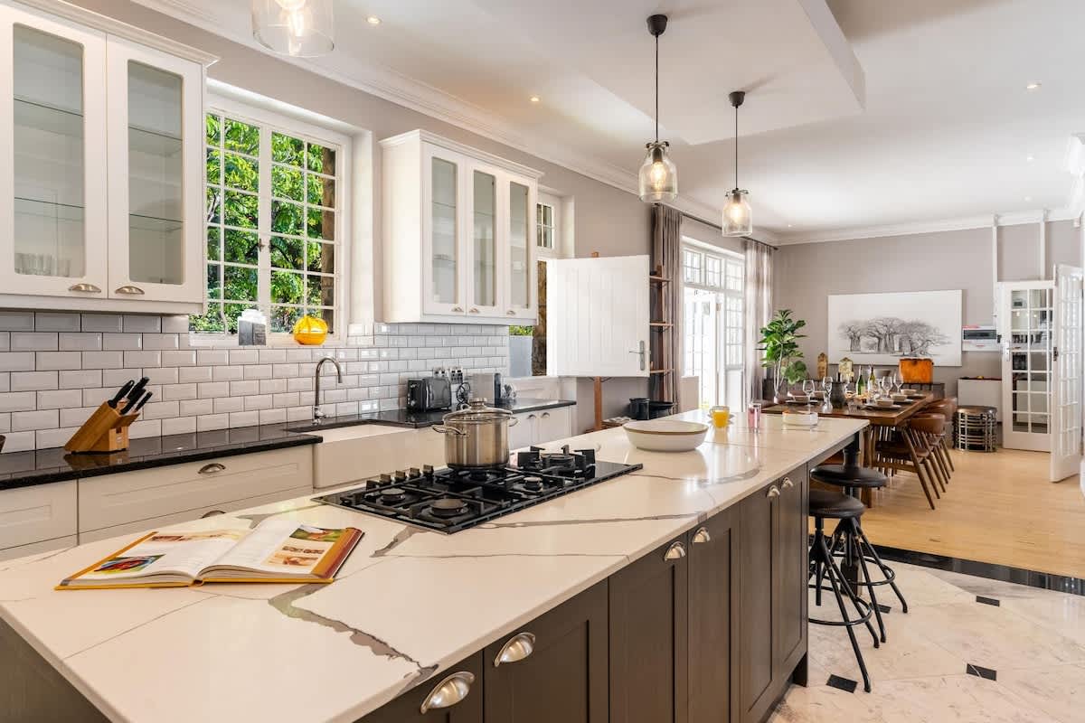 property_[object Object]_9