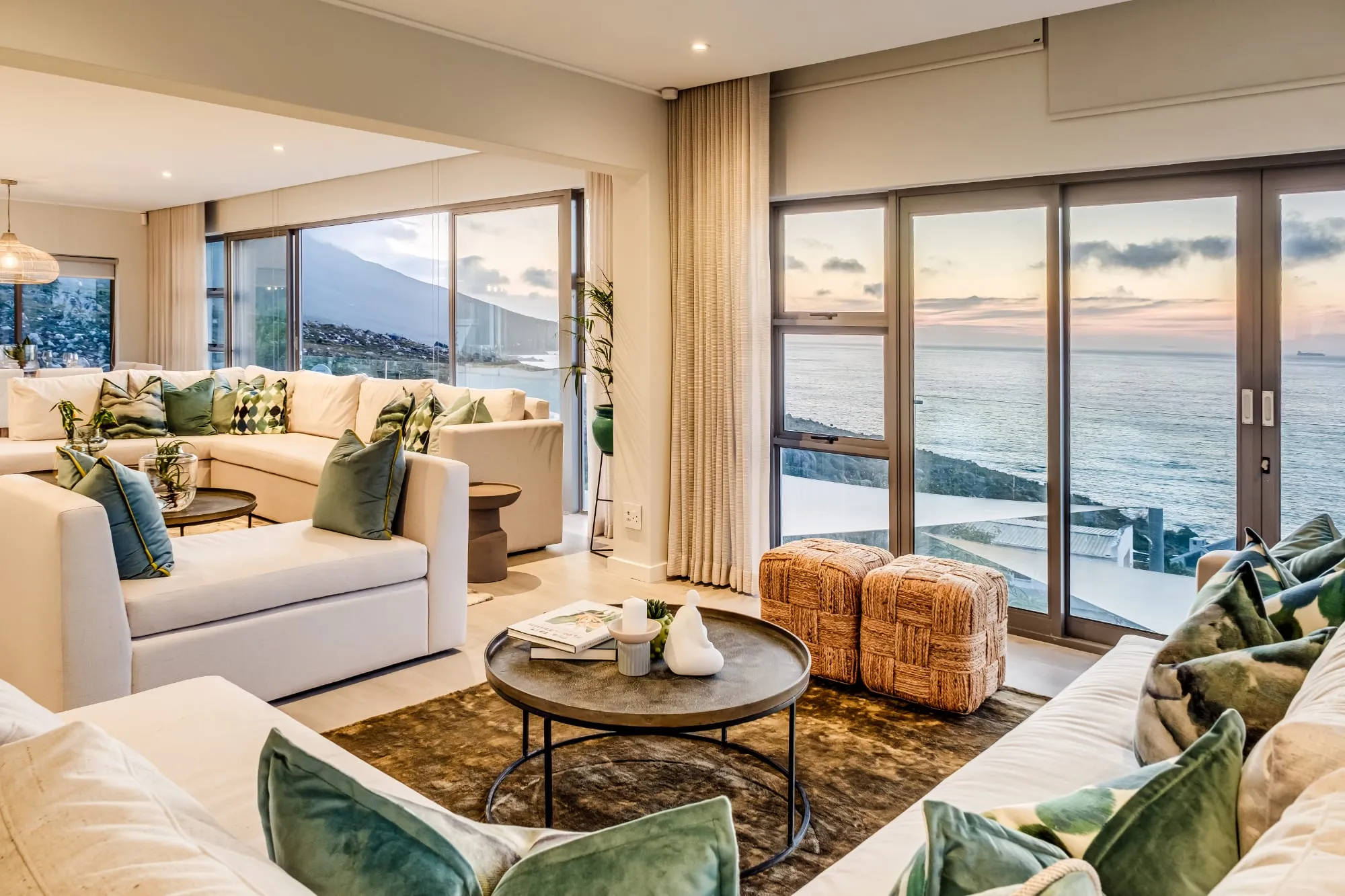 property_[object Object]_16