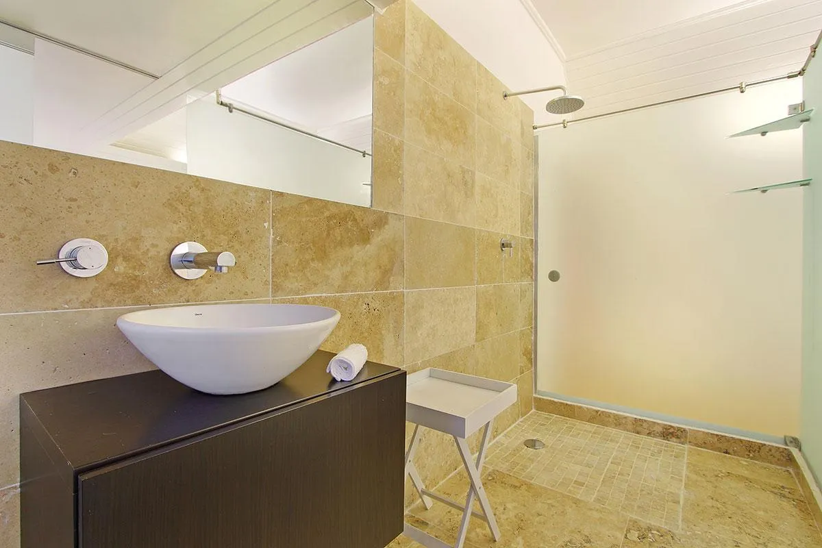 property_[object Object]_13