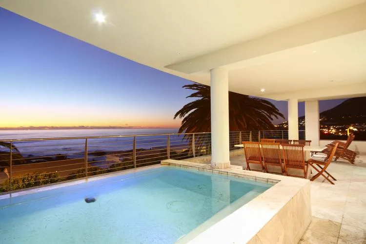 Victoria Penthouse, Camps Bay