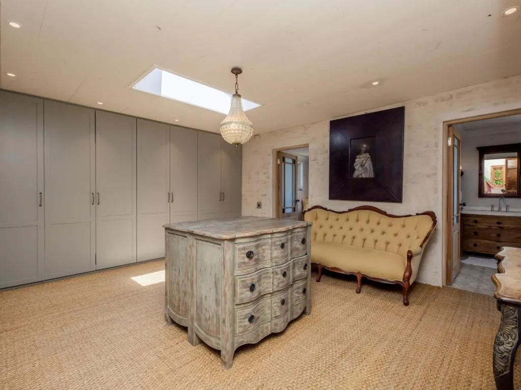 property_[object Object]_9