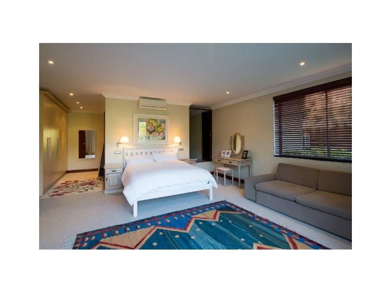 property_[object Object]_7