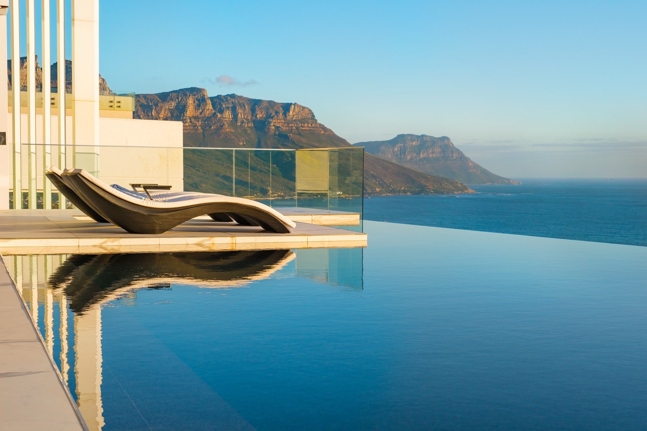 Nettleton Luxe , Clifton