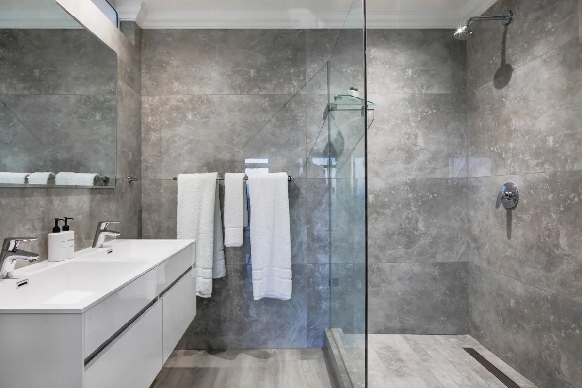 property_[object Object]_7