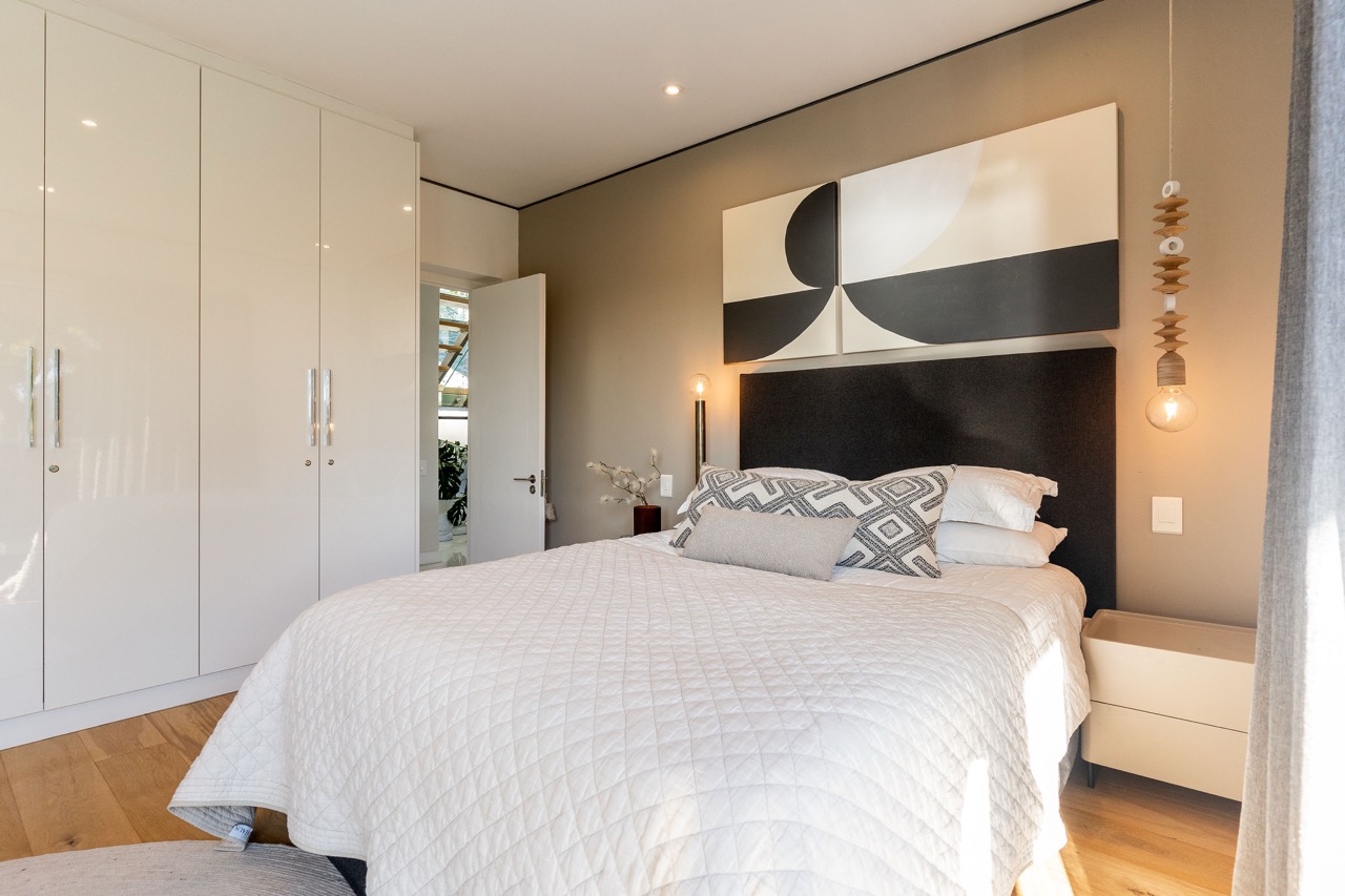 property_[object Object]_6