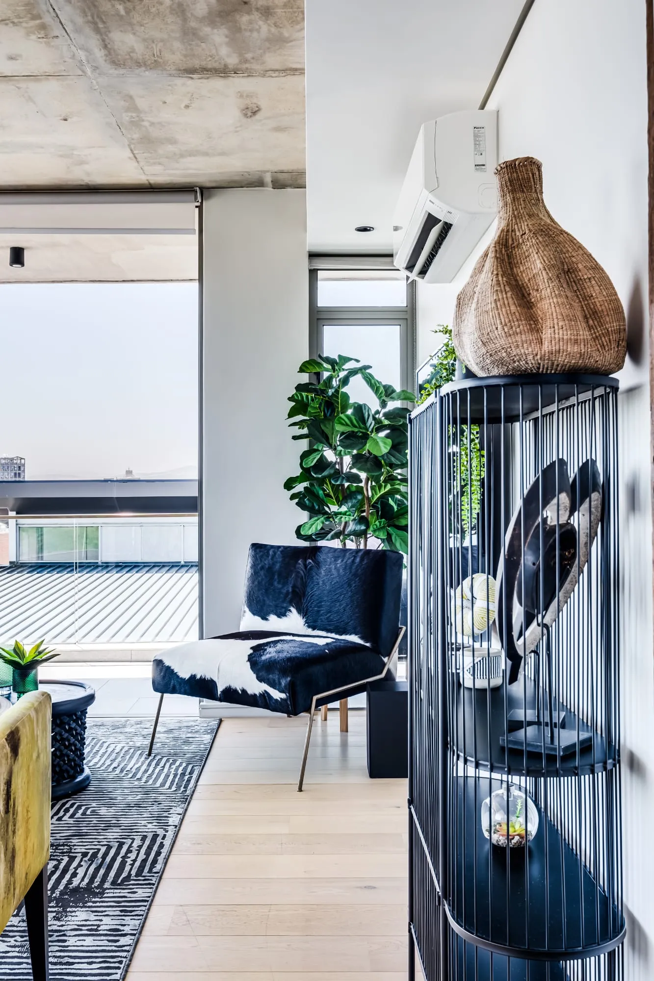 property_[object Object]_6