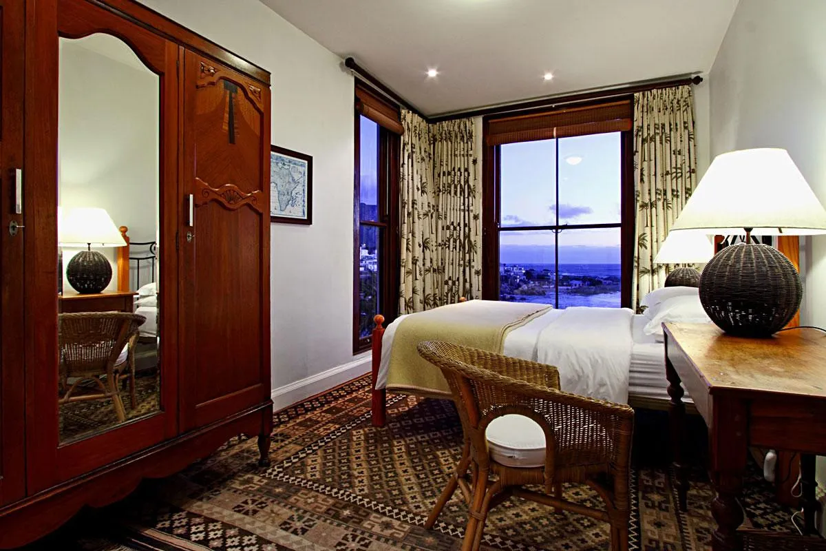 property_[object Object]_12