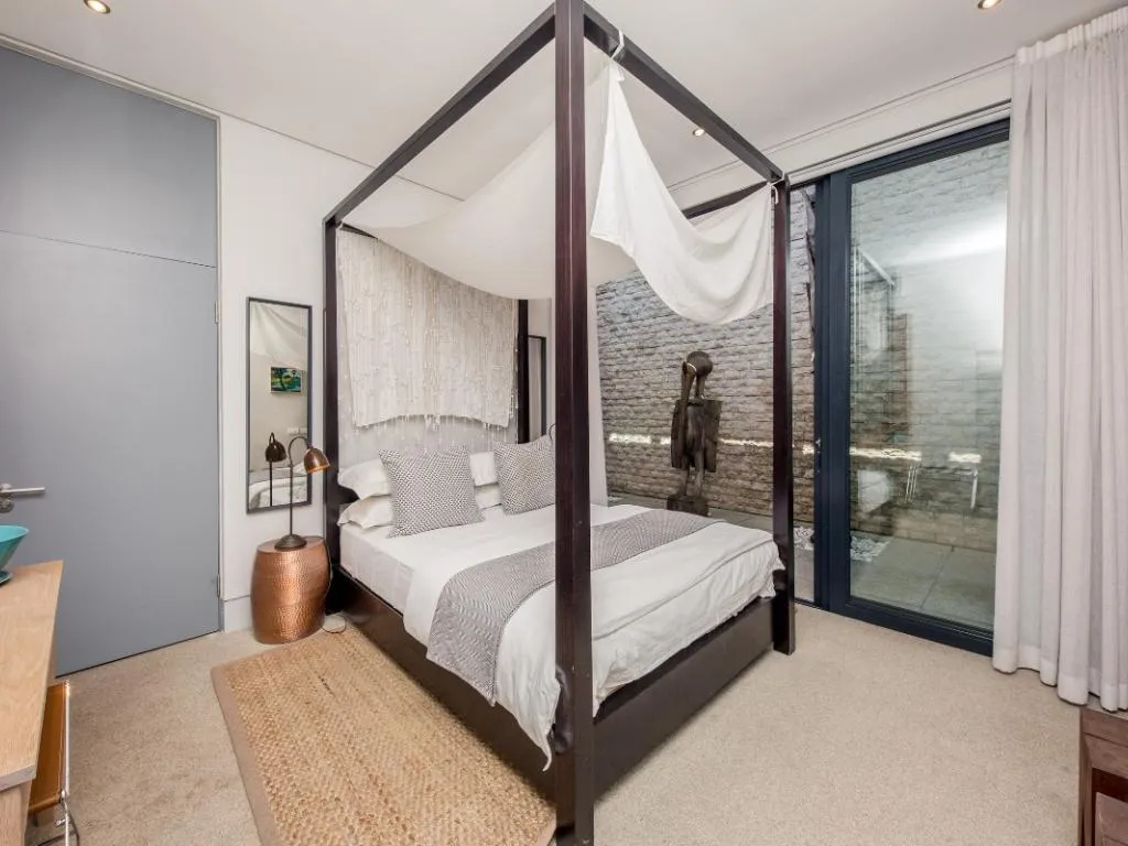 property_[object Object]_7