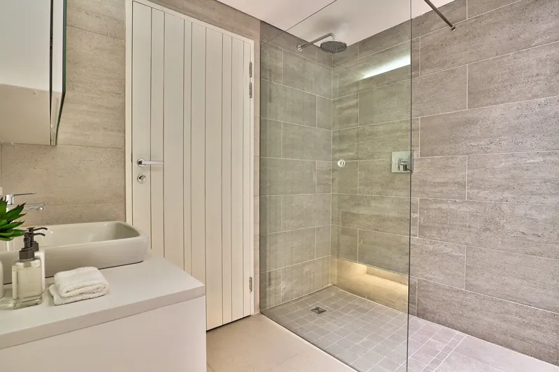 property_[object Object]_8