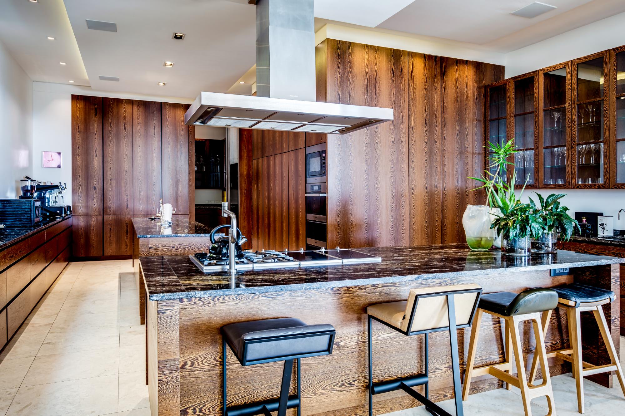 property_[object Object]_14