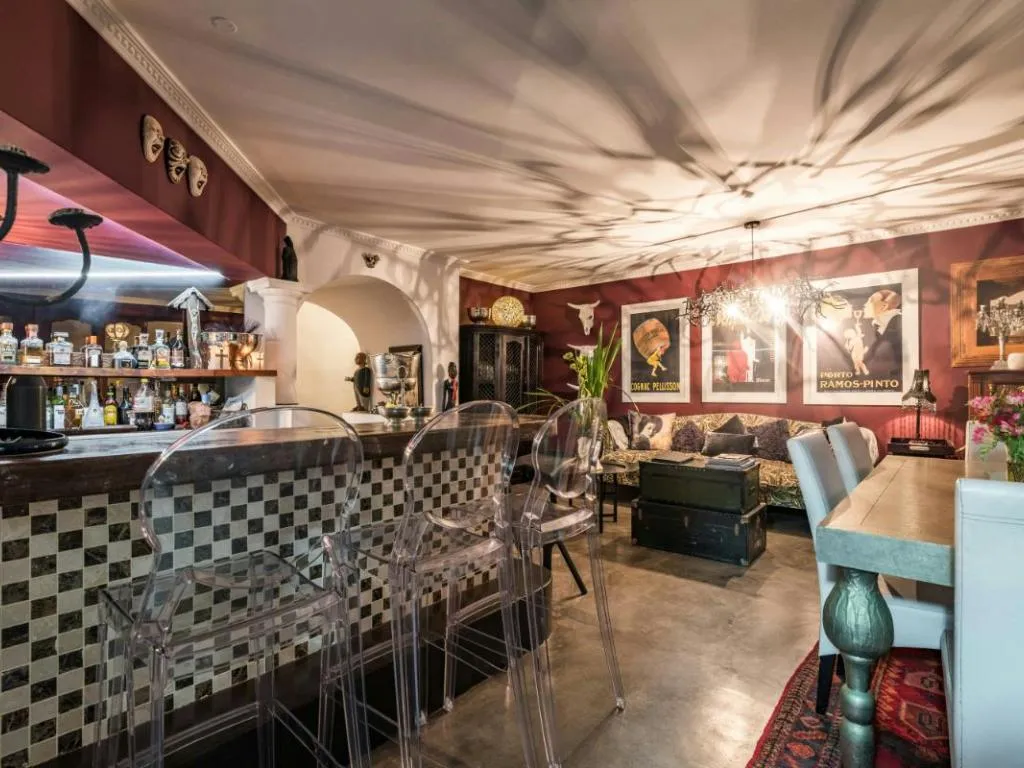 property_[object Object]_12