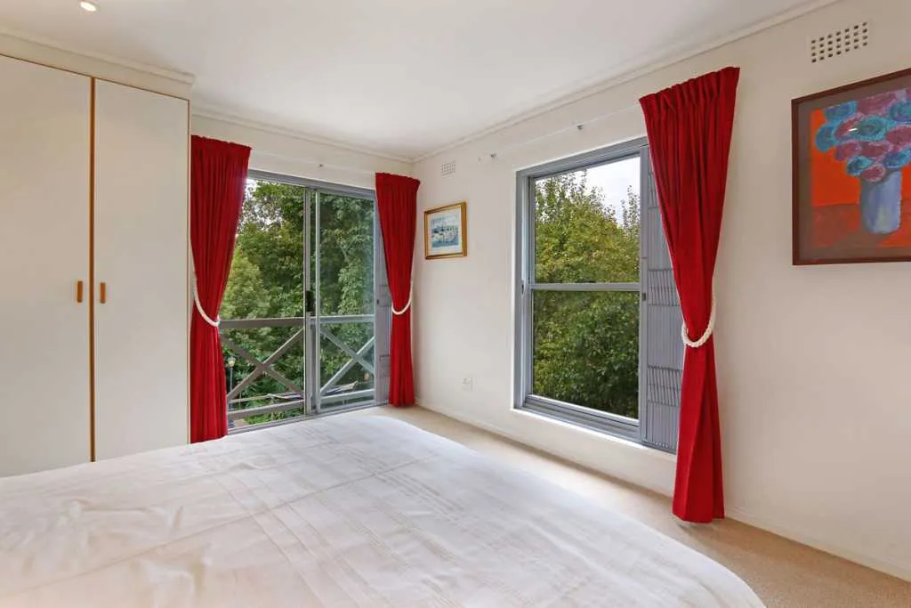 property_[object Object]_9