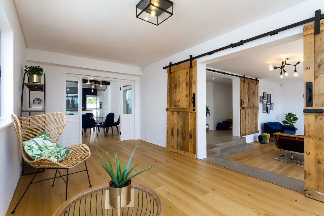 property_[object Object]_16