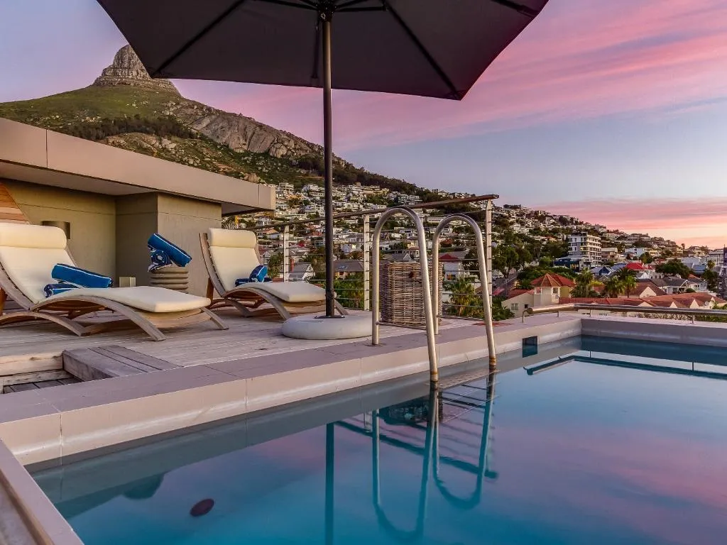 66 on K Luxury Penthouse, Fresnaye