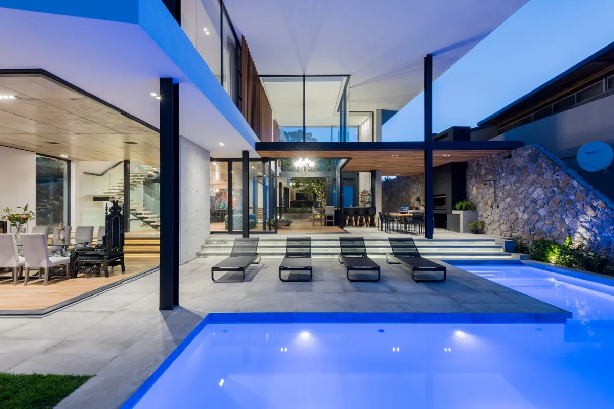 property_[object Object]_8