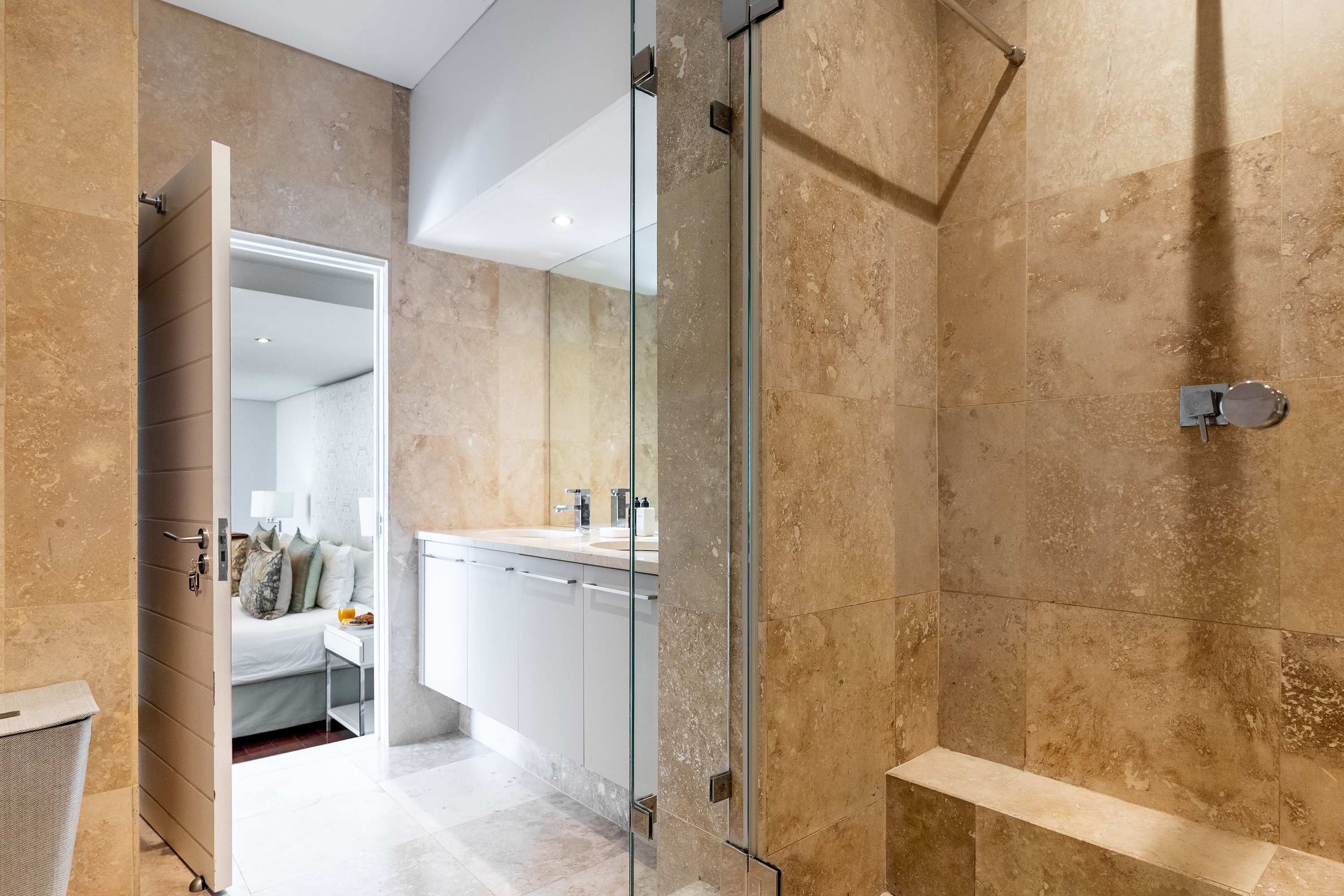 property_[object Object]_43