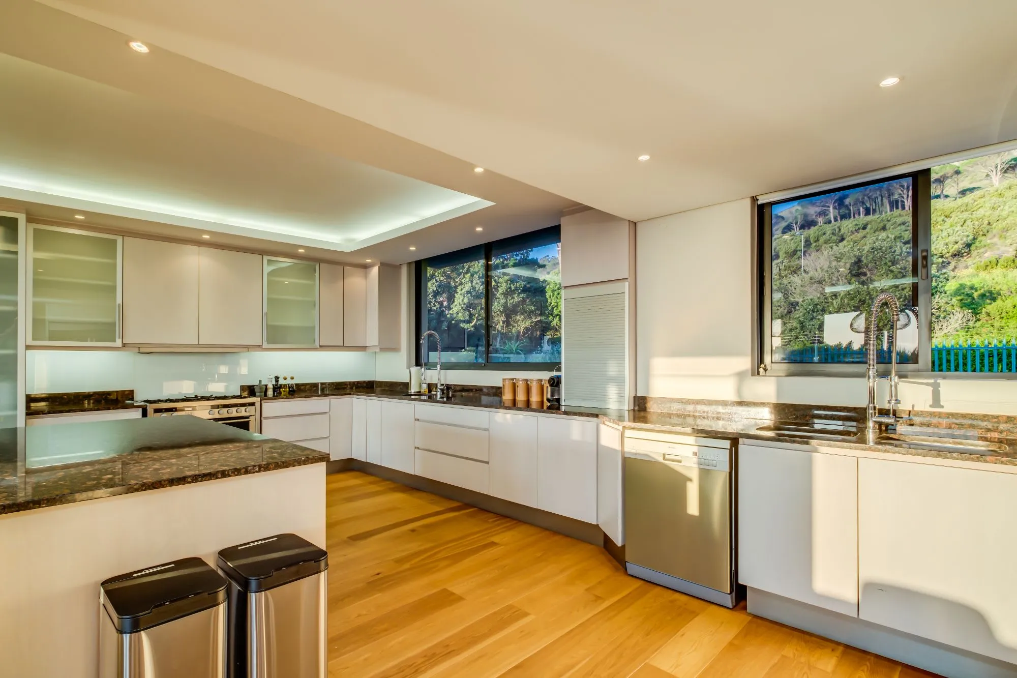 property_[object Object]_34