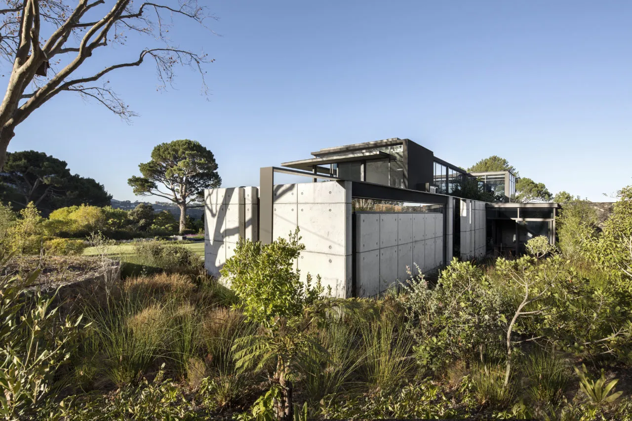 property_[object Object]_10