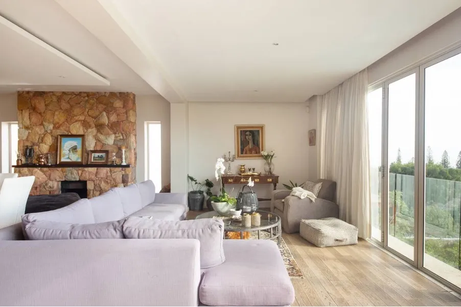 property_[object Object]_8