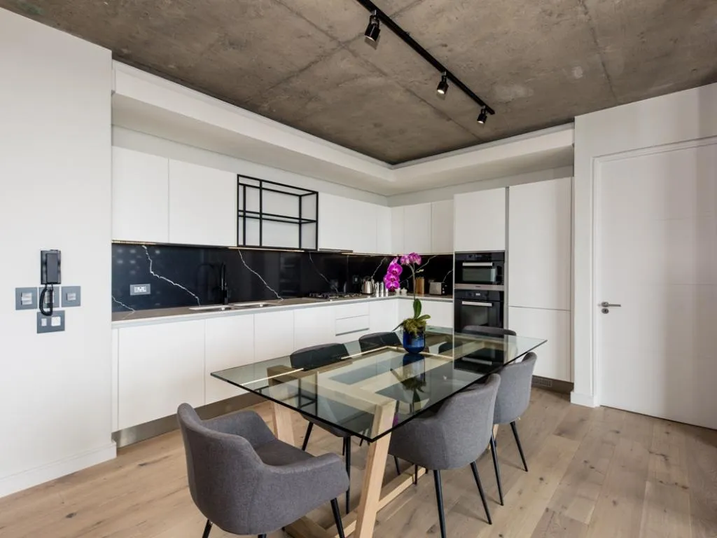 property_[object Object]_9