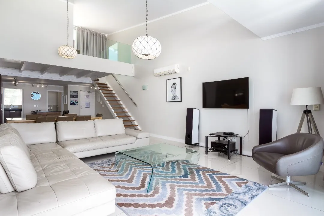 property_[object Object]_32