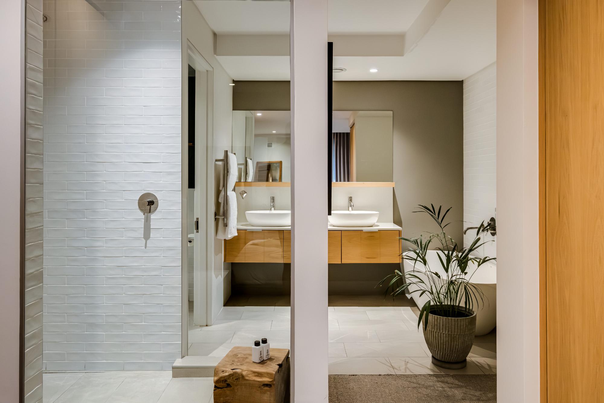 property_[object Object]_25