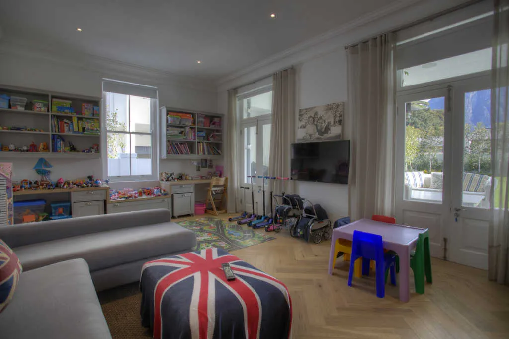 property_[object Object]_23