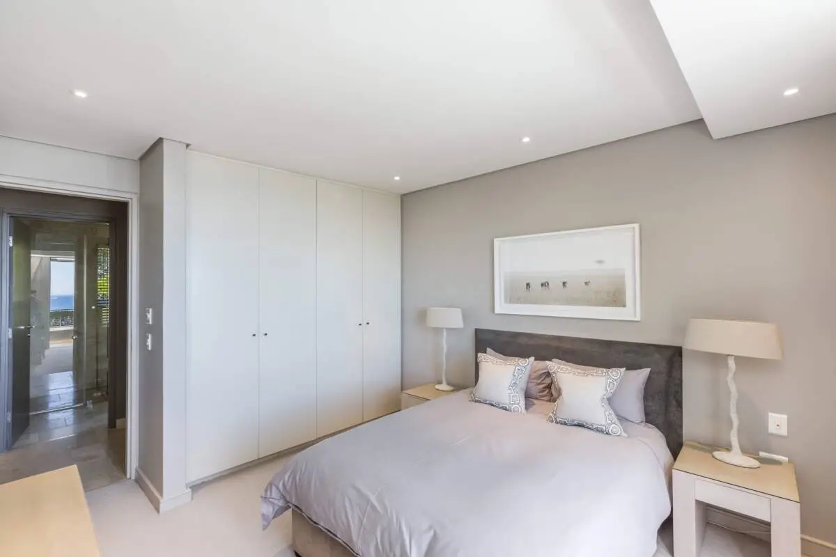 property_[object Object]_8