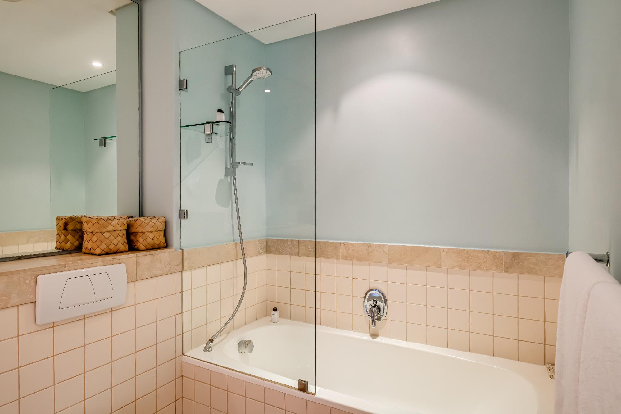 property_[object Object]_16