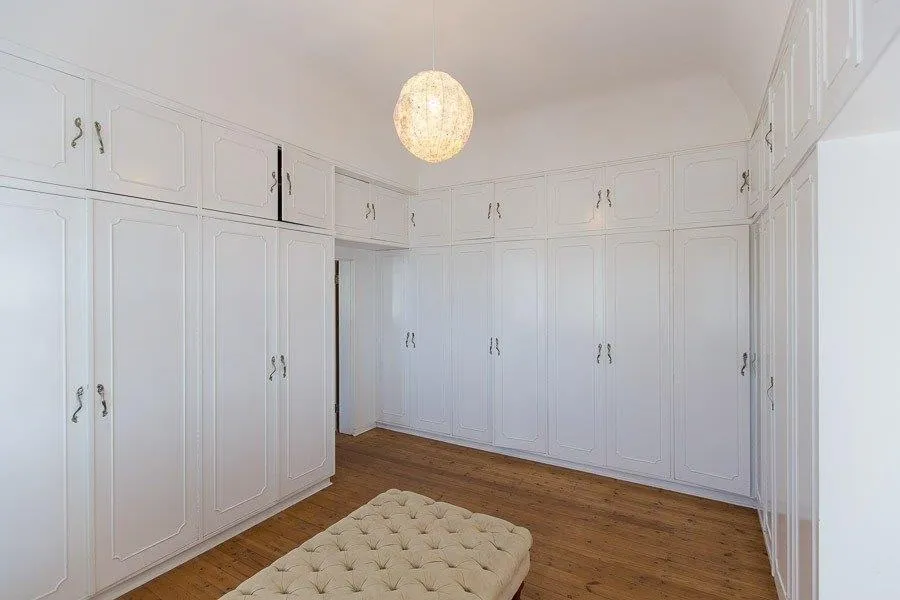 property_[object Object]_13