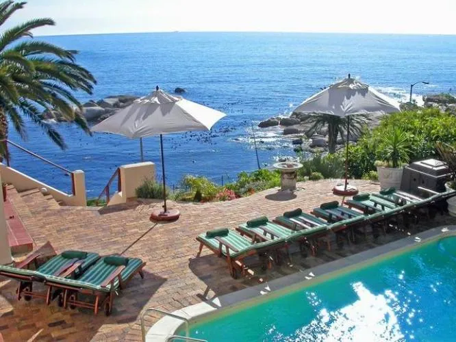 Camps Bay Terrace, Camps Bay