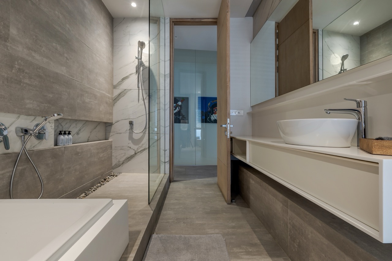 property_[object Object]_17