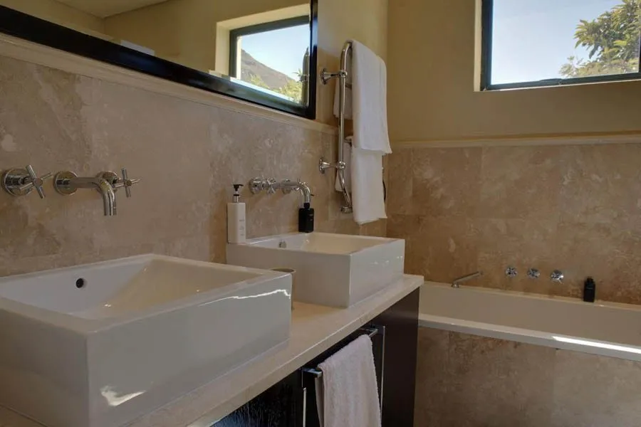 property_[object Object]_10