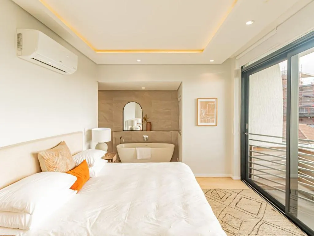 property_[object Object]_7