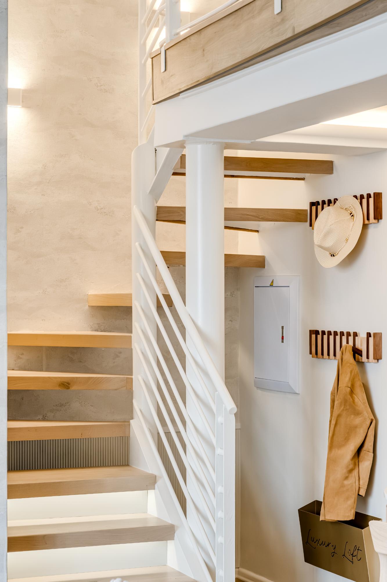 property_[object Object]_18