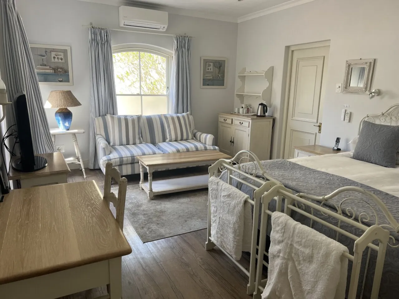 property_[object Object]_28