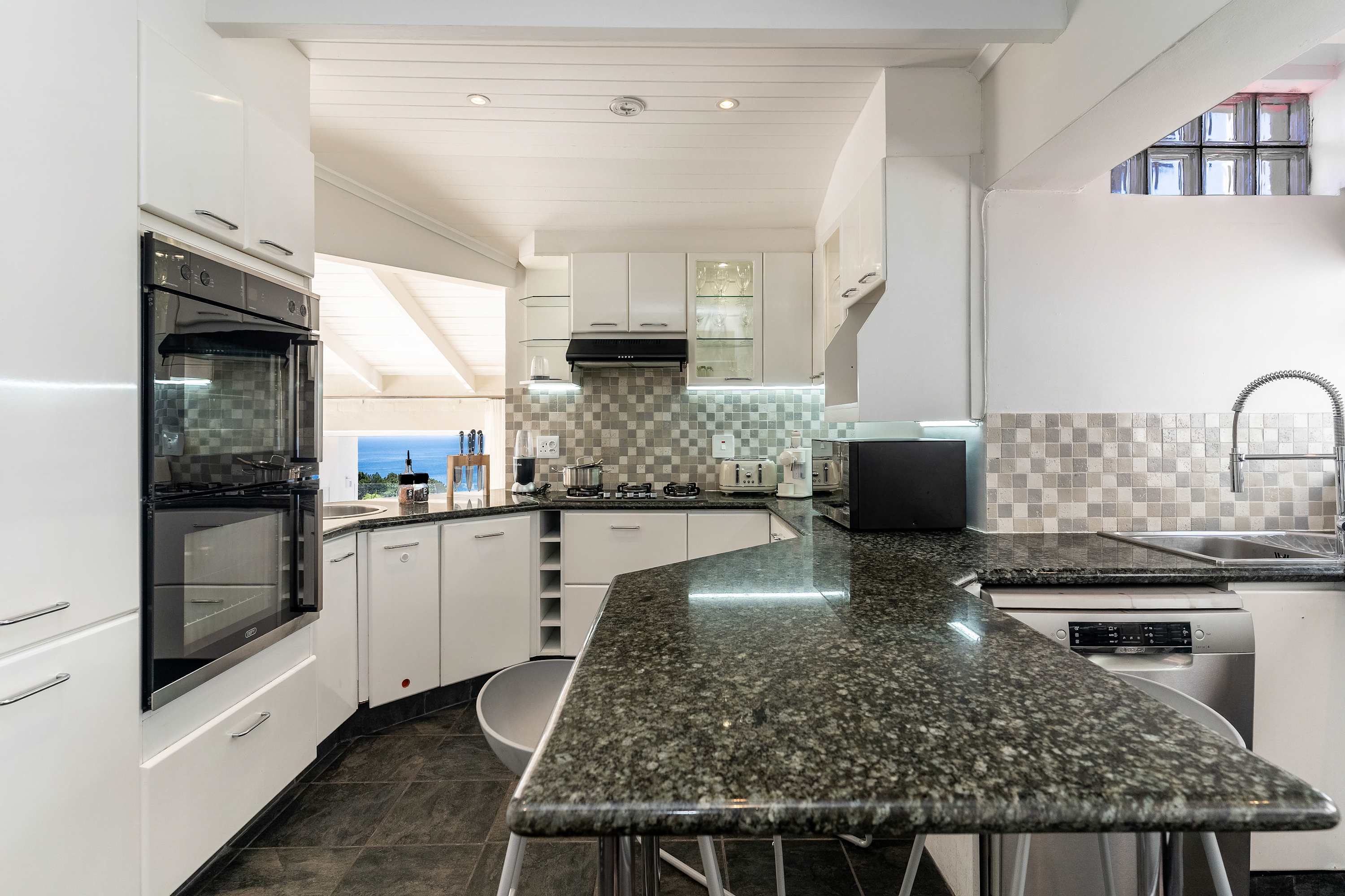 property_[object Object]_14