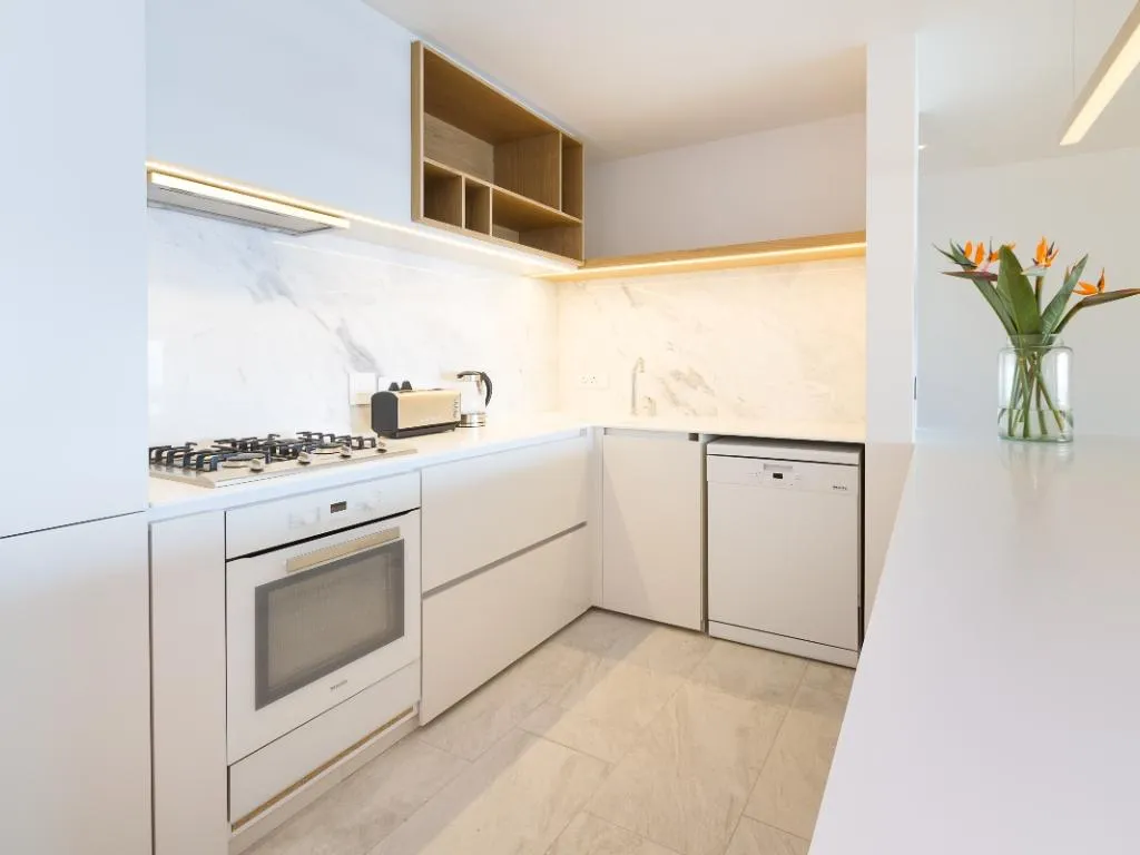 property_[object Object]_10