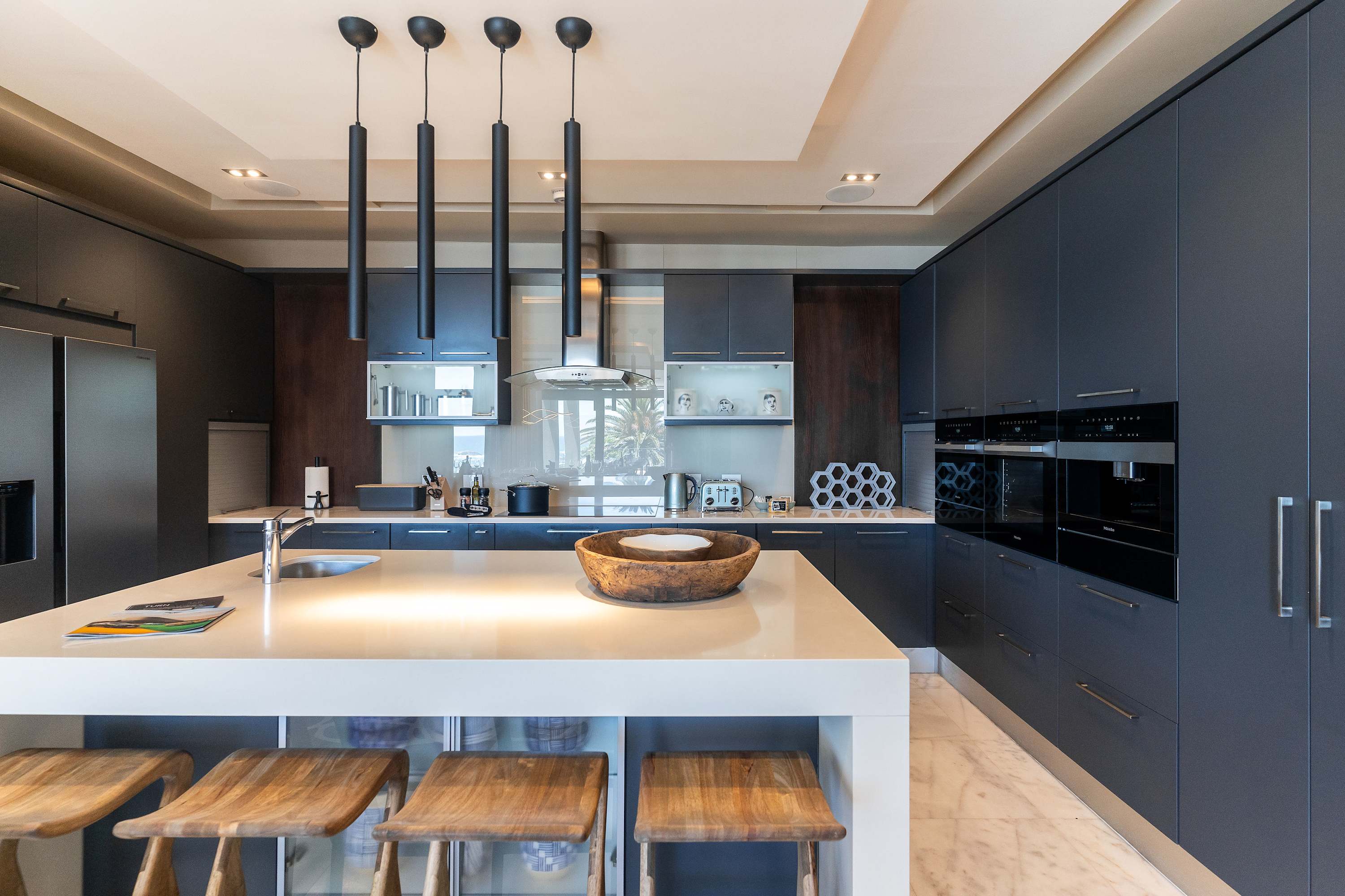 property_[object Object]_37