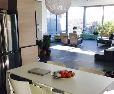 property_[object Object]_6