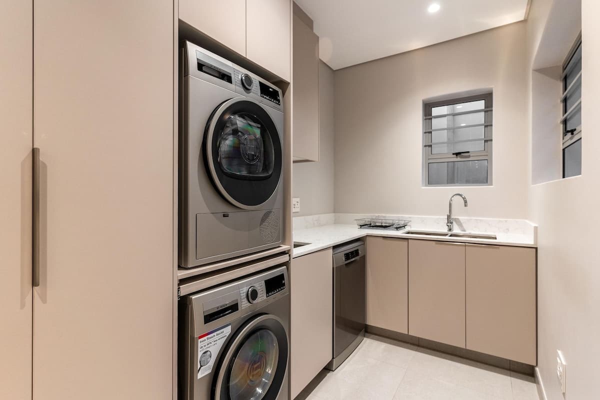 property_[object Object]_13