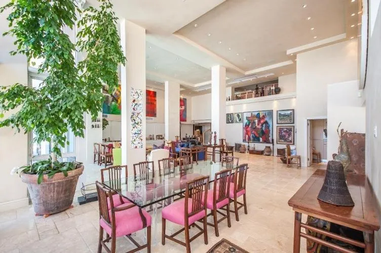 property_[object Object]_7