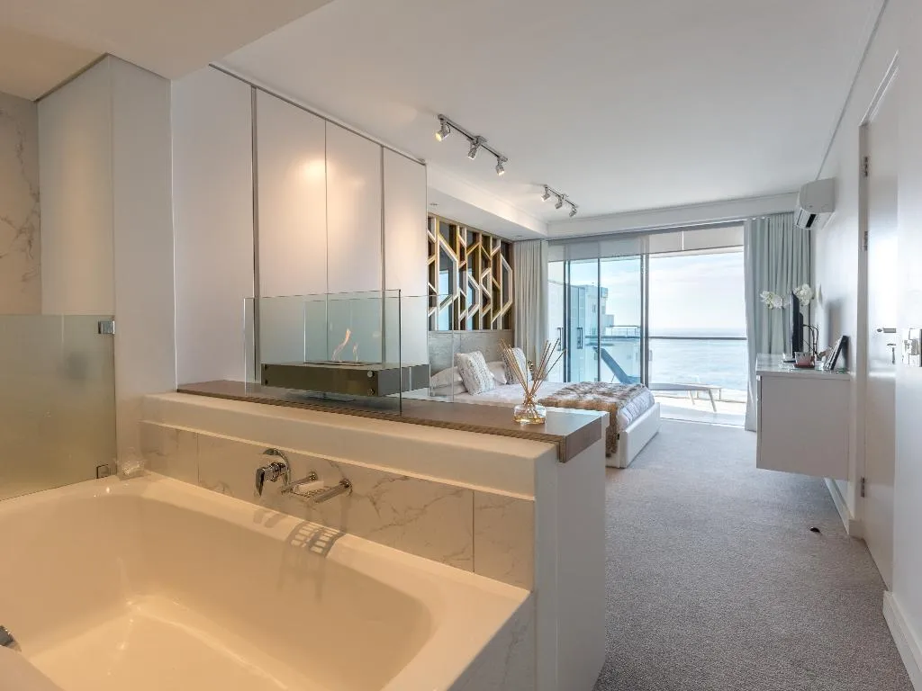 property_[object Object]_10