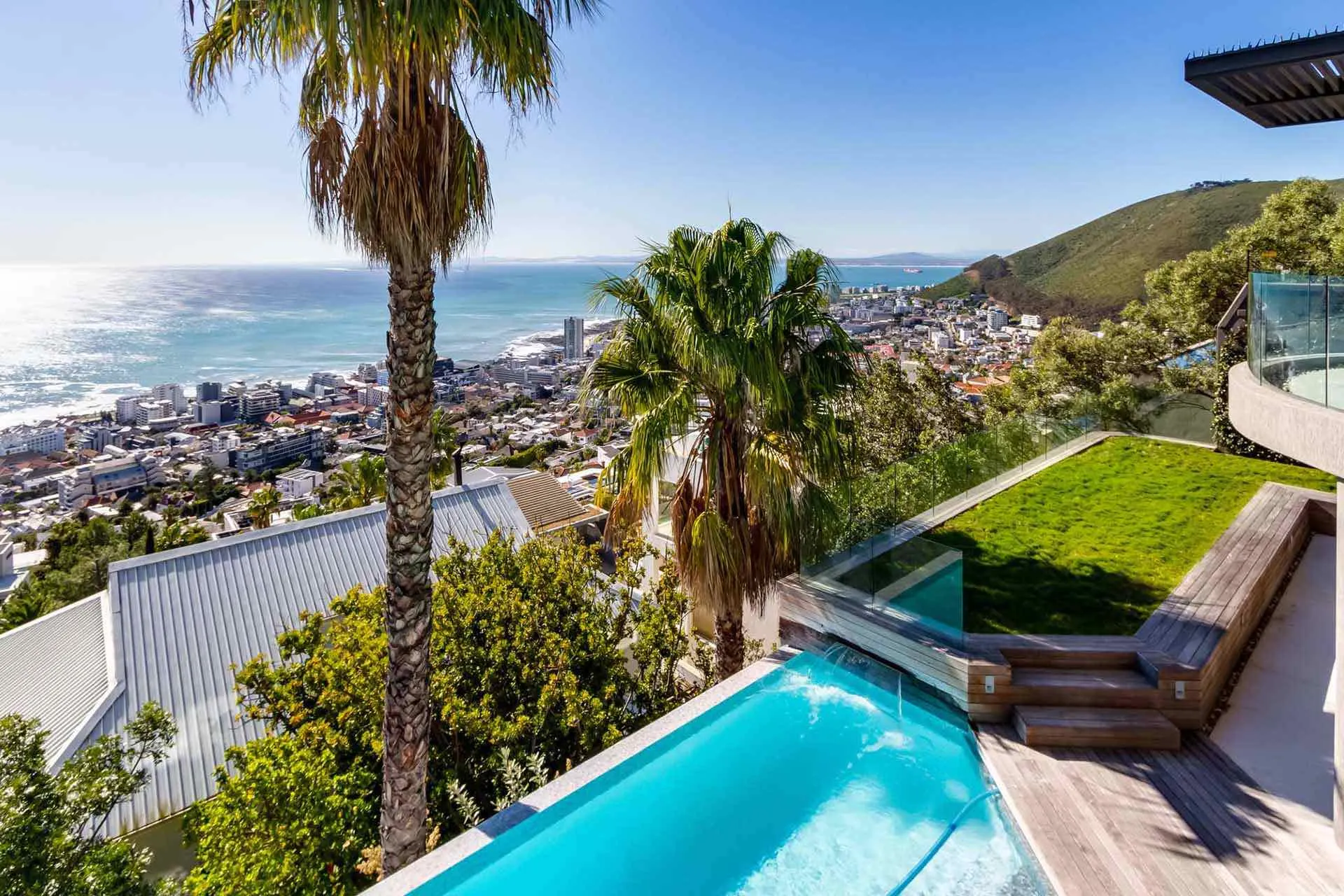 Zen Sky Villa, Bantry Bay