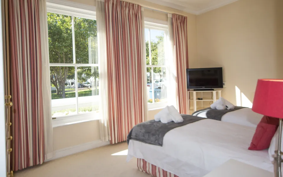 property_[object Object]_27